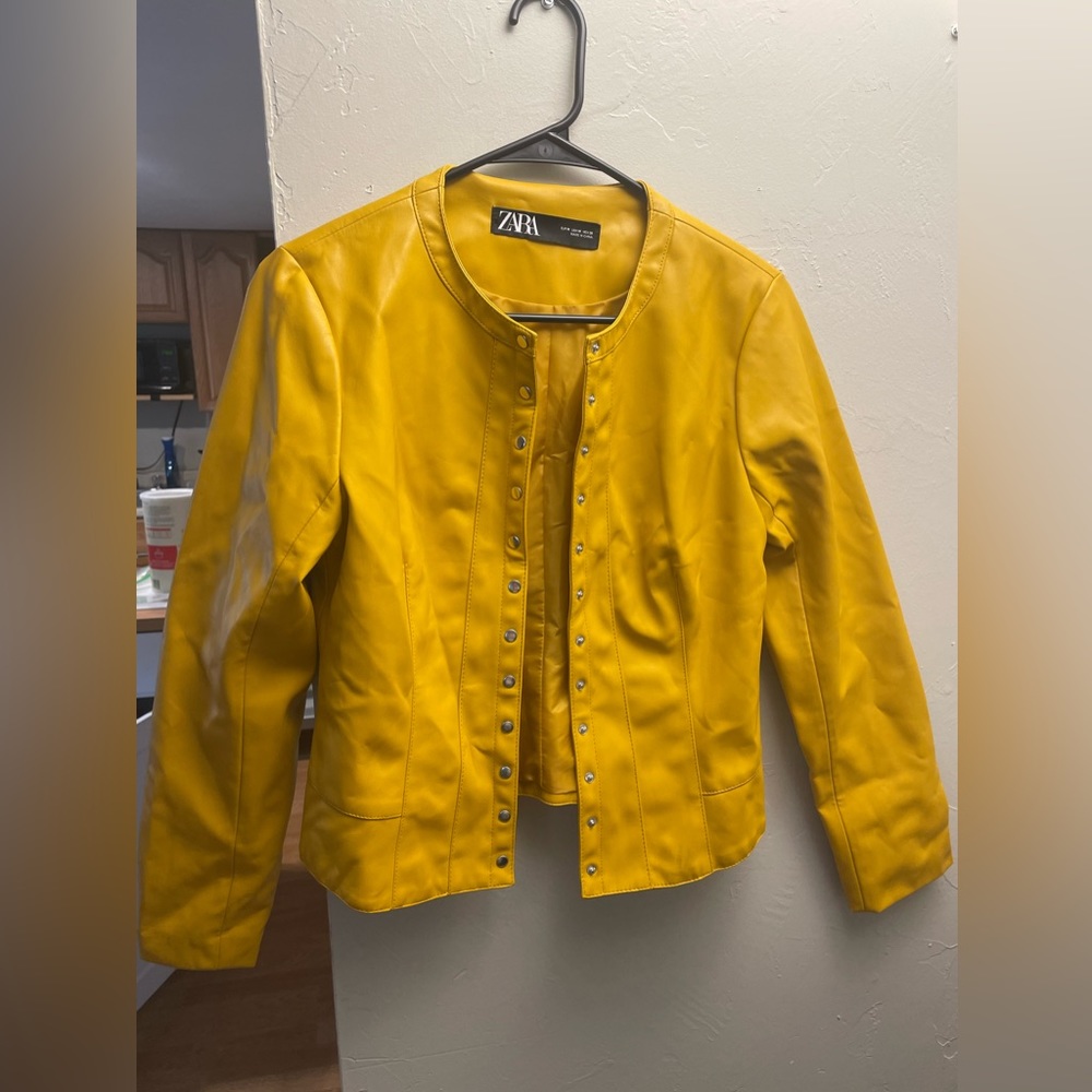 Mustard Zara jacket